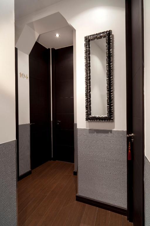 Thc Latina Hostel Madrid Ngoại thất bức ảnh